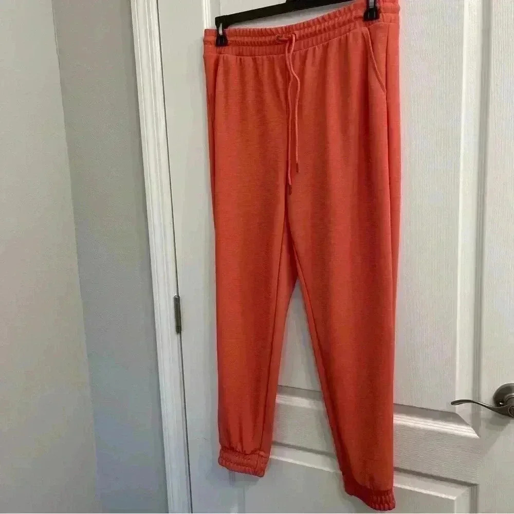 Jogger Pants - Picture 3 of 9